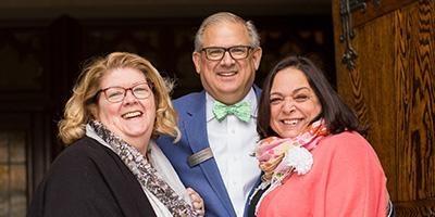 Members of Bryn Mawr Presbyterian greet one another at a worship service